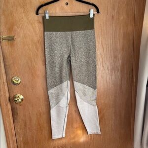 Aerie Ribbed Ombré Chill Play Move Legging